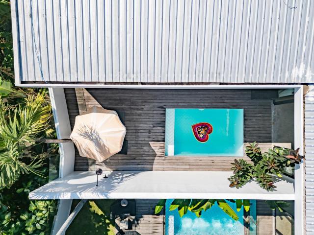 Private 1BR Pool Villa in Canggu, Closable Livingroom, 5mins Ride to Atlas Beach Club