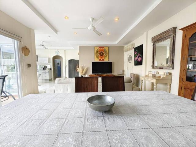 Villa 3 Chambres avec piscine, Rawai, Phuket