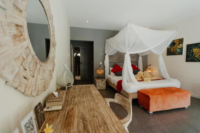 Maylie Bali Villa & Bungalows