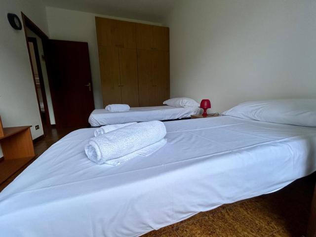 3 bedrooms with Parking near Hospital and Lake Maggiore by Kibilù Affitti Brevi