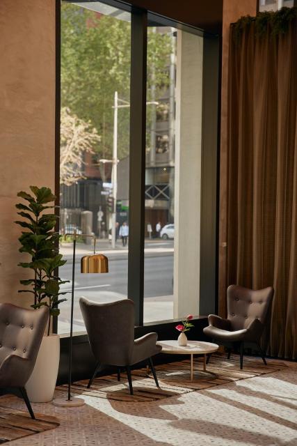 Meriton Suites Melbourne