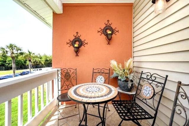 Captains Quarters 3 Comm Pools Pet Friendly