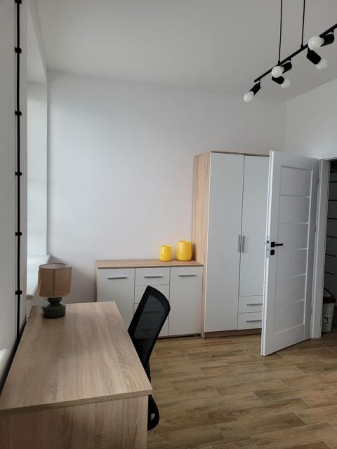 Axo-Hostel 9