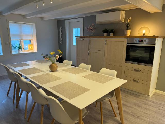 Charming Apartment in the harbour of Jørpeland