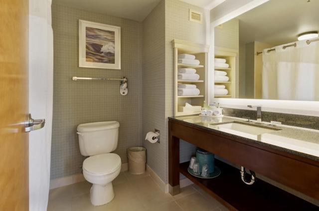 Holiday Inn Express Hotel & Suites Warwick-Providence Airport by IHG