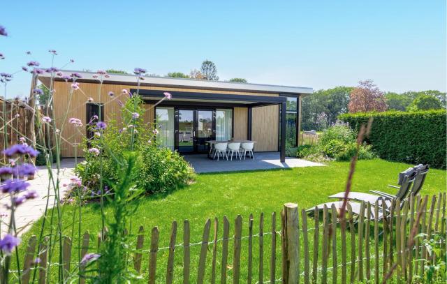 2 Bedroom Nice Home In Voorthuizen