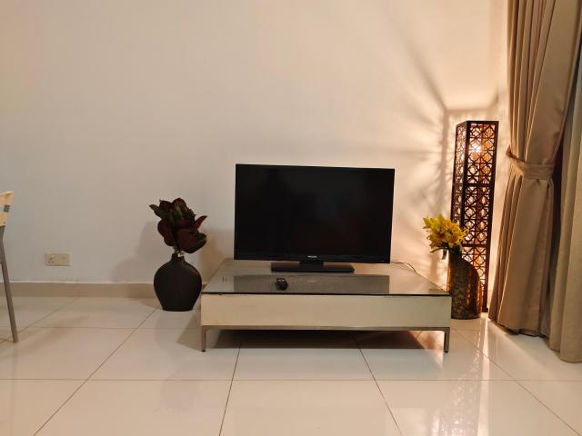 1BR cozy apartment Regalia Residence the sky pool suite