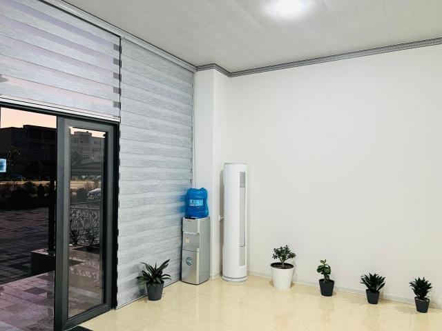 MrShox Hostel 1