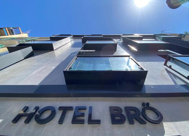 Hotel Brö-Adults Recommended