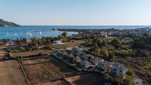 Niriides Luxury Villas