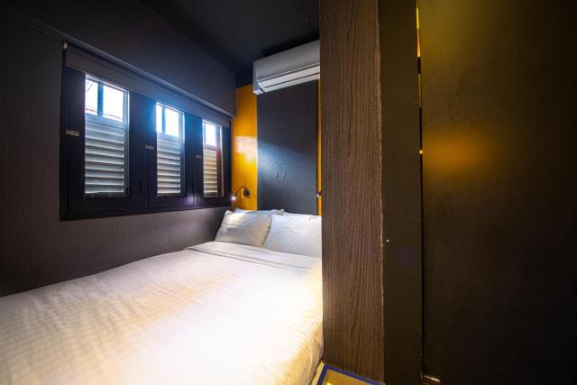 CUBE Family Boutique Capsule Hotel at Chinatown