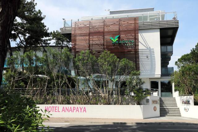 Hotel Anapaya