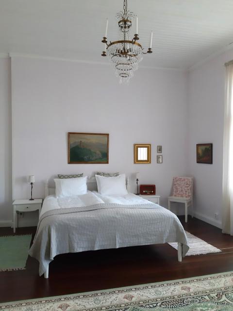 1908 Wooden house apartment - central Tammisaari