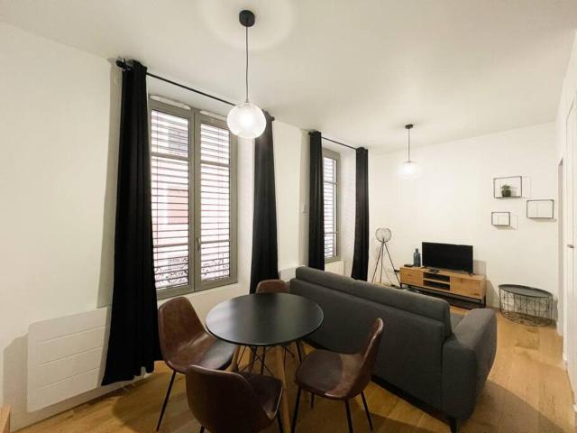 Studio chaleureux, proche gare, Lyon 3