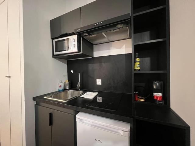 Studio chaleureux, proche gare, Lyon 3