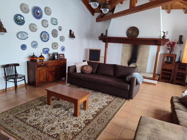 Casa Cantelas