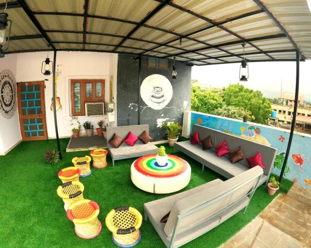 Nomadic Hostel