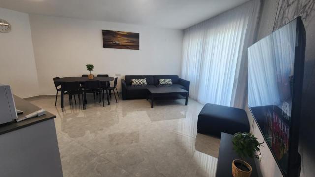 Apartment by the sea 63