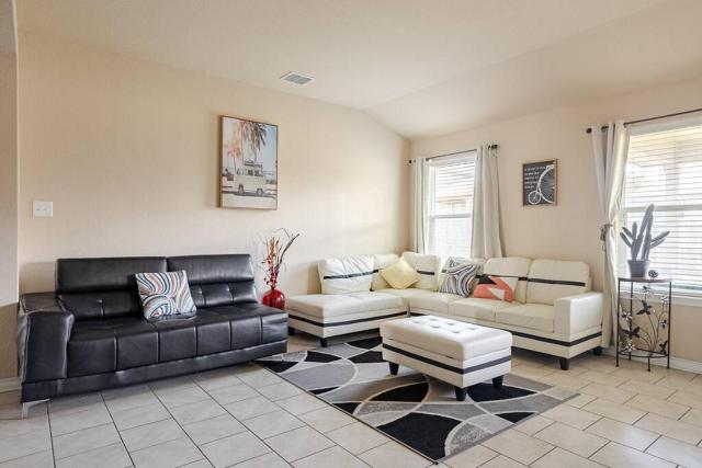 5 Bedroom Luxurious Retreat in Schertz, San Antonio