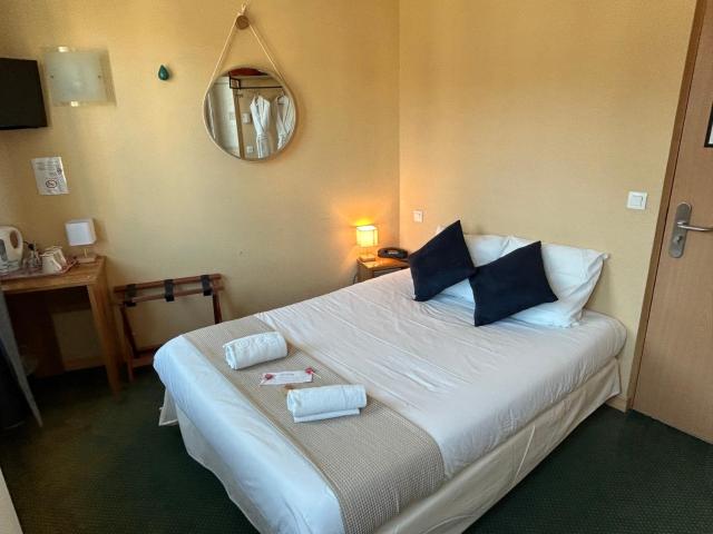 Logis Hôtel Restaurant SPA Le Tosny