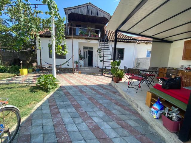 Roza's Guest House Camping Shkoder