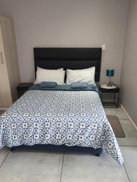1150 on Bain - Self Catering
