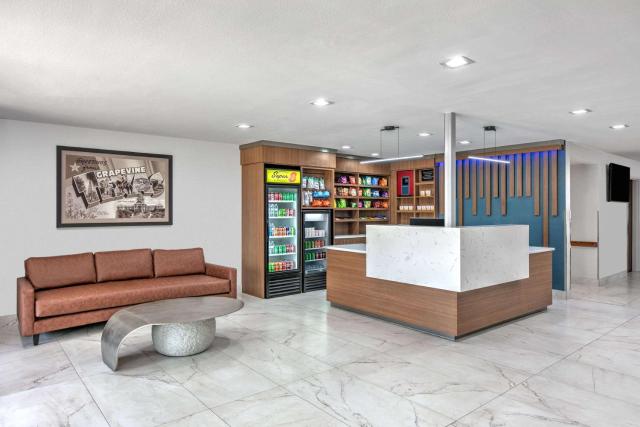 Super 8 by Wyndham Grapevine/DFW Airport Northwest