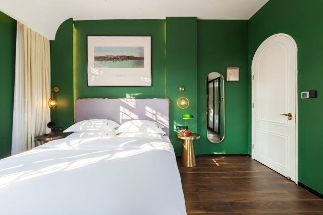 The Harmony Courtyard & Dai Feng Humanistic Boutique Hotel