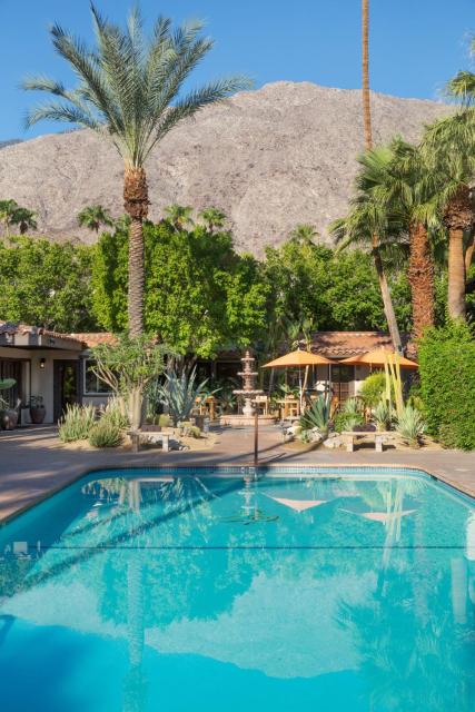 Santiago Resort - Palm Springs Premier Gay Men’s Resort