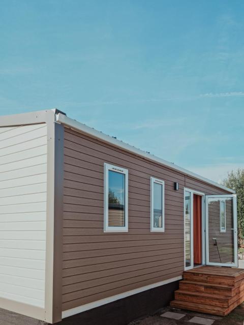 Super Cordelia - Camp La Belle Vie