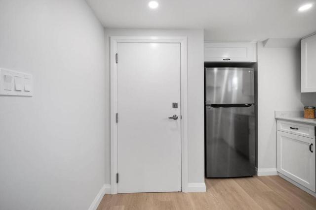 New 2 bedroom basement apartment