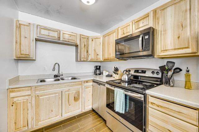 Pet-Friendly Colorado Springs Apt w/ Fenced Yard!
