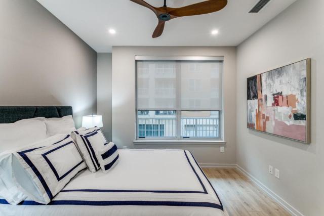 Modern luxury 1-bedroom in West Village