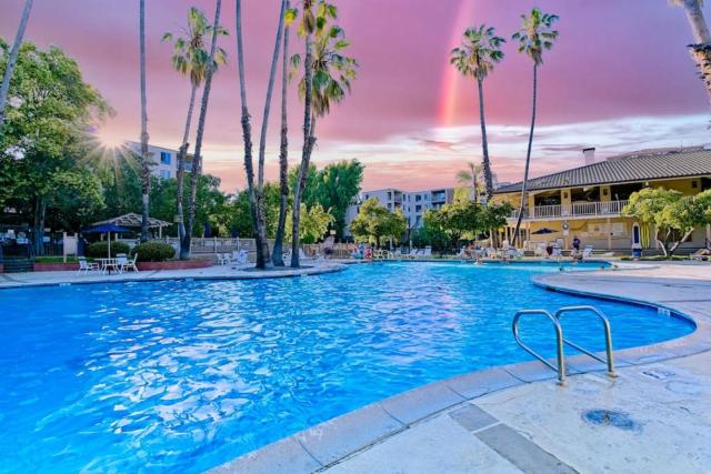 KeyLuxe, Luxury Apartment with Jacuzzi, Pool, Gym, Tennis in Walnut Creek