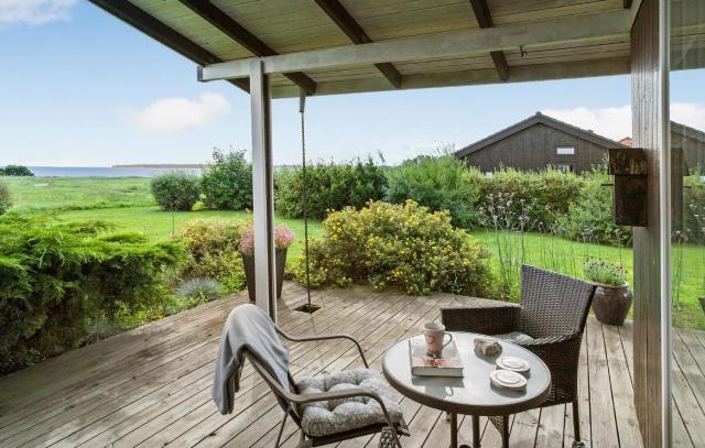 3 Bedroom Stunning Home In Juelsminde