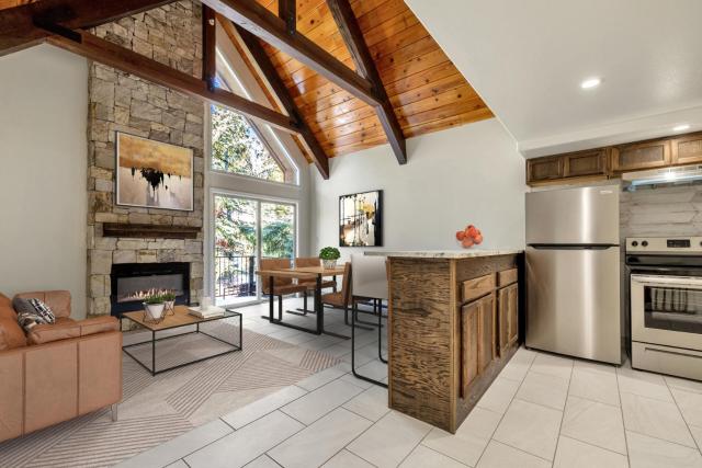 North Lake Lodges & Villas