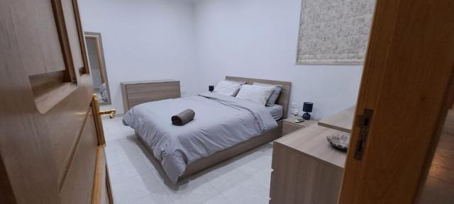 Spacious Getaway in Attard with Terrace & Garage