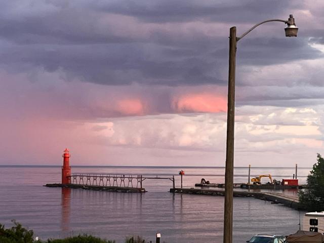 Harbor Inn Algoma
