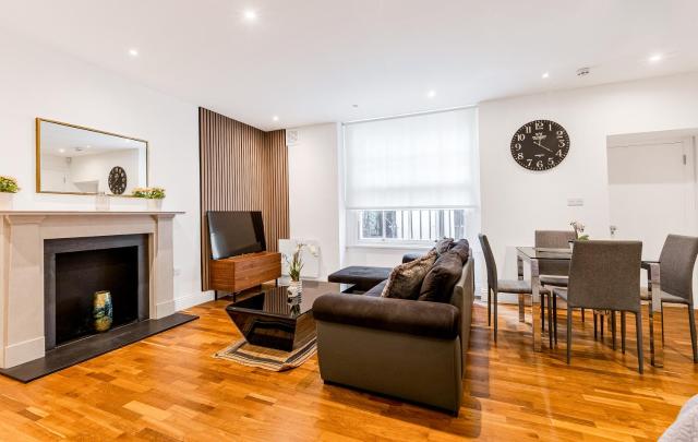 Beautifully Refurbished Studio, Central Location