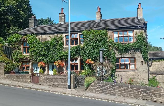 Rosebud Cottage Guest House