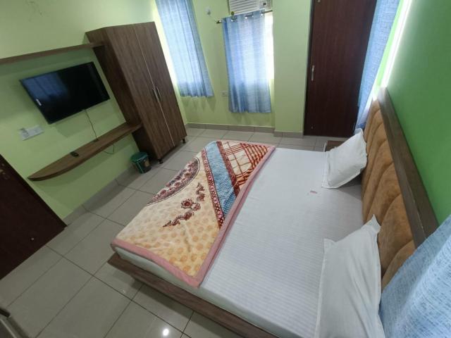 Om hotel