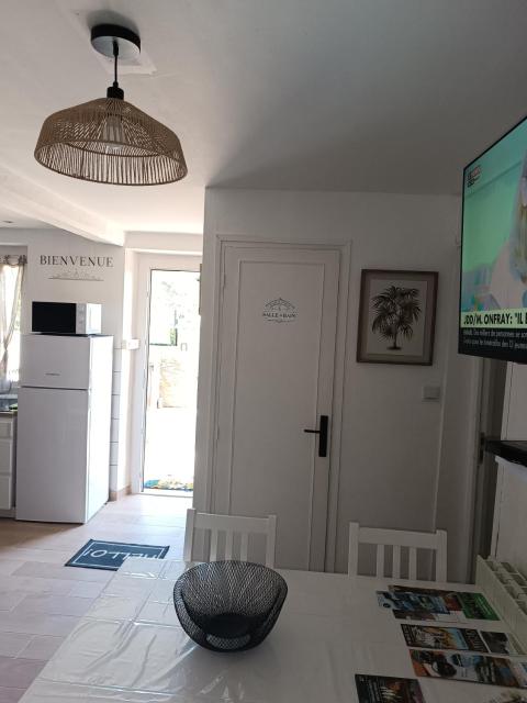 Maison berrichonne WiFi jardin linge