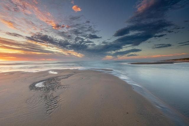 DUINUNDER In de duinen, loopafstand naar 't strand