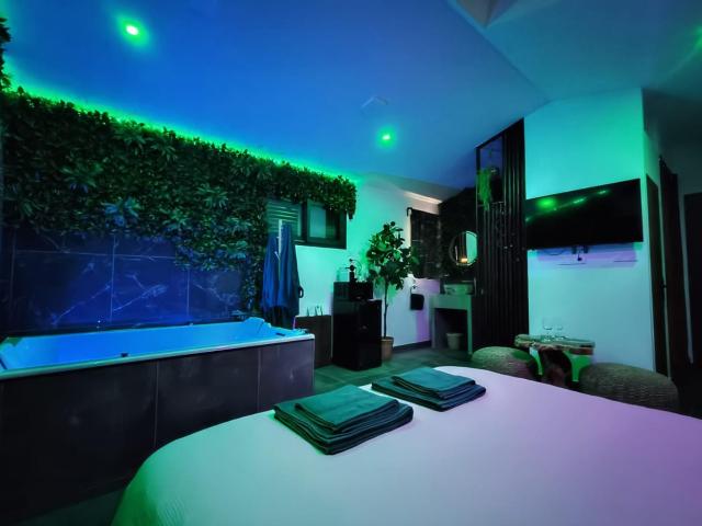La Jungle Room