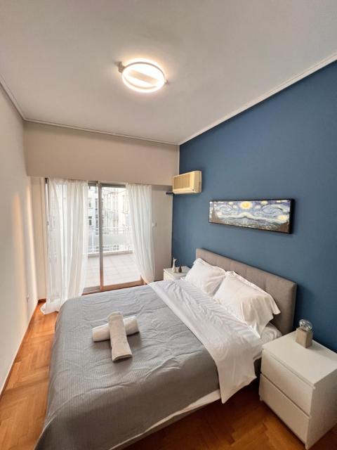 Concert Hall Apartment - Semitelou
