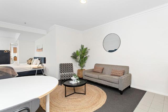 Perth's Premier King Deluxe