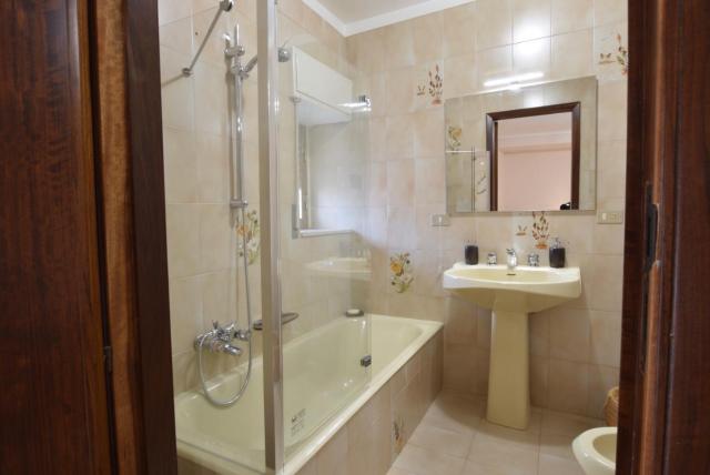 A Rua Camera con bagno privato vicino al Duomo