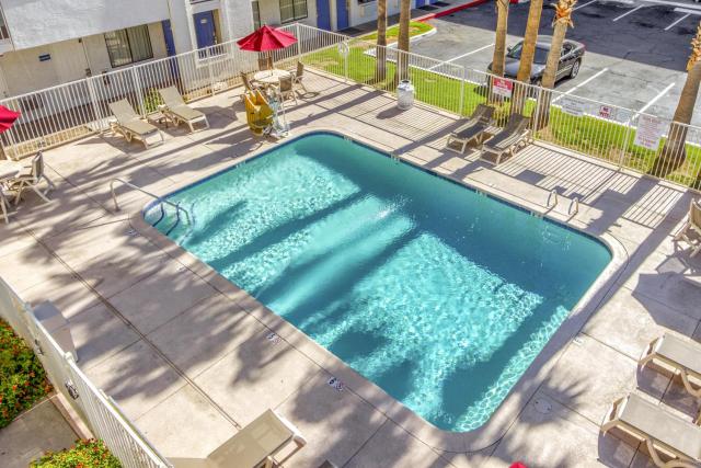 Motel 6-Phoenix, AZ - West