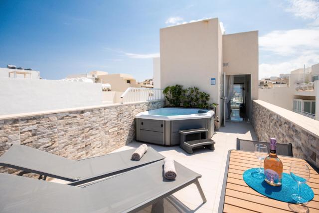 Seaview Portside Penthouse SUPERIOR