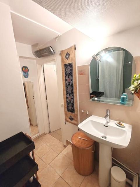 Le Sunshine - 2 people studio & Todler - Cosy - Porte des Lilas